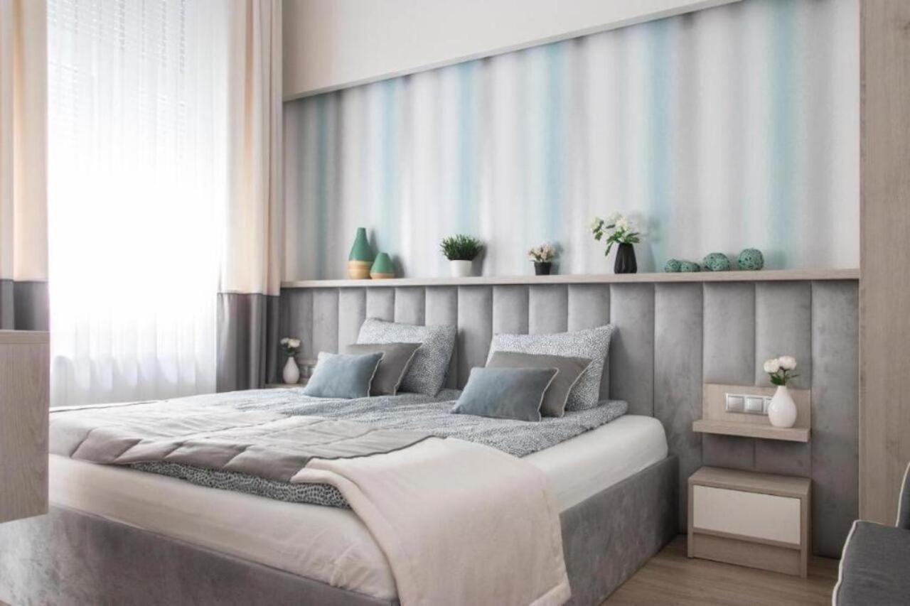 Budapest Revay Apartments エクステリア 写真