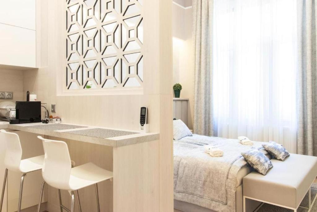 Budapest Revay Apartments エクステリア 写真